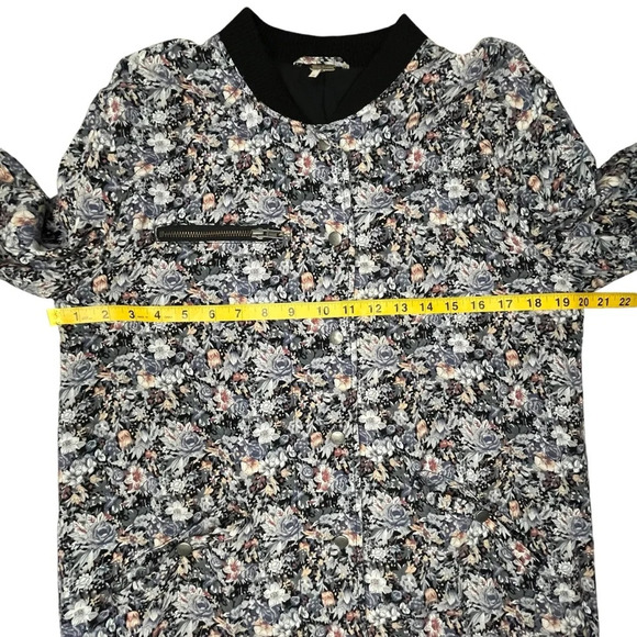 Free People Oversized Blue and purple Floral Jacquard  Full Zip Jacket Size XS - Picture 9 of 11